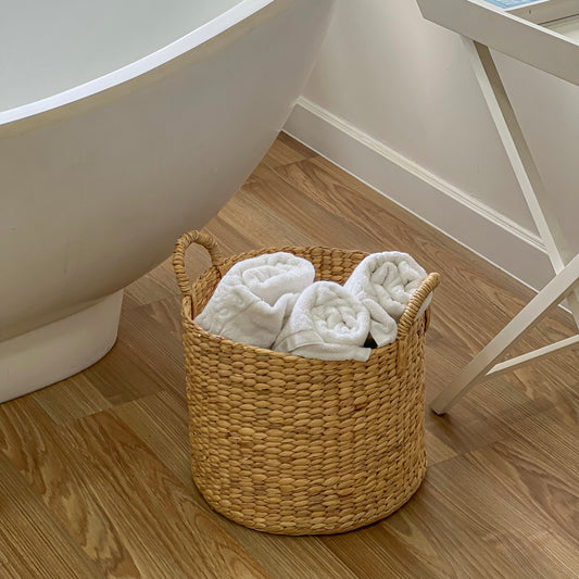 Round basket for towels