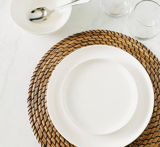 Dining table plate